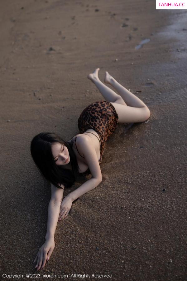 安然Maleah  [XiuRen]高清写真图 2023.05.23 No.6787 安然anran 豹纹美腿第16张图片